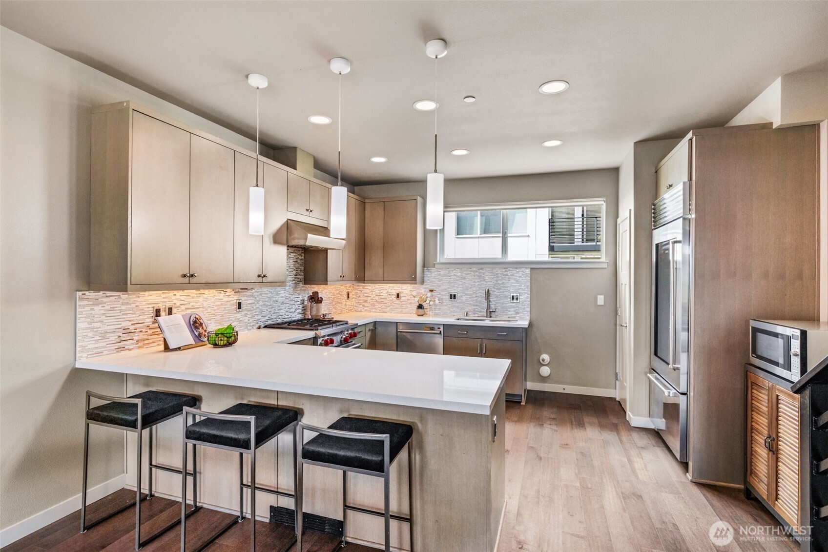 1616 E Yesler Way