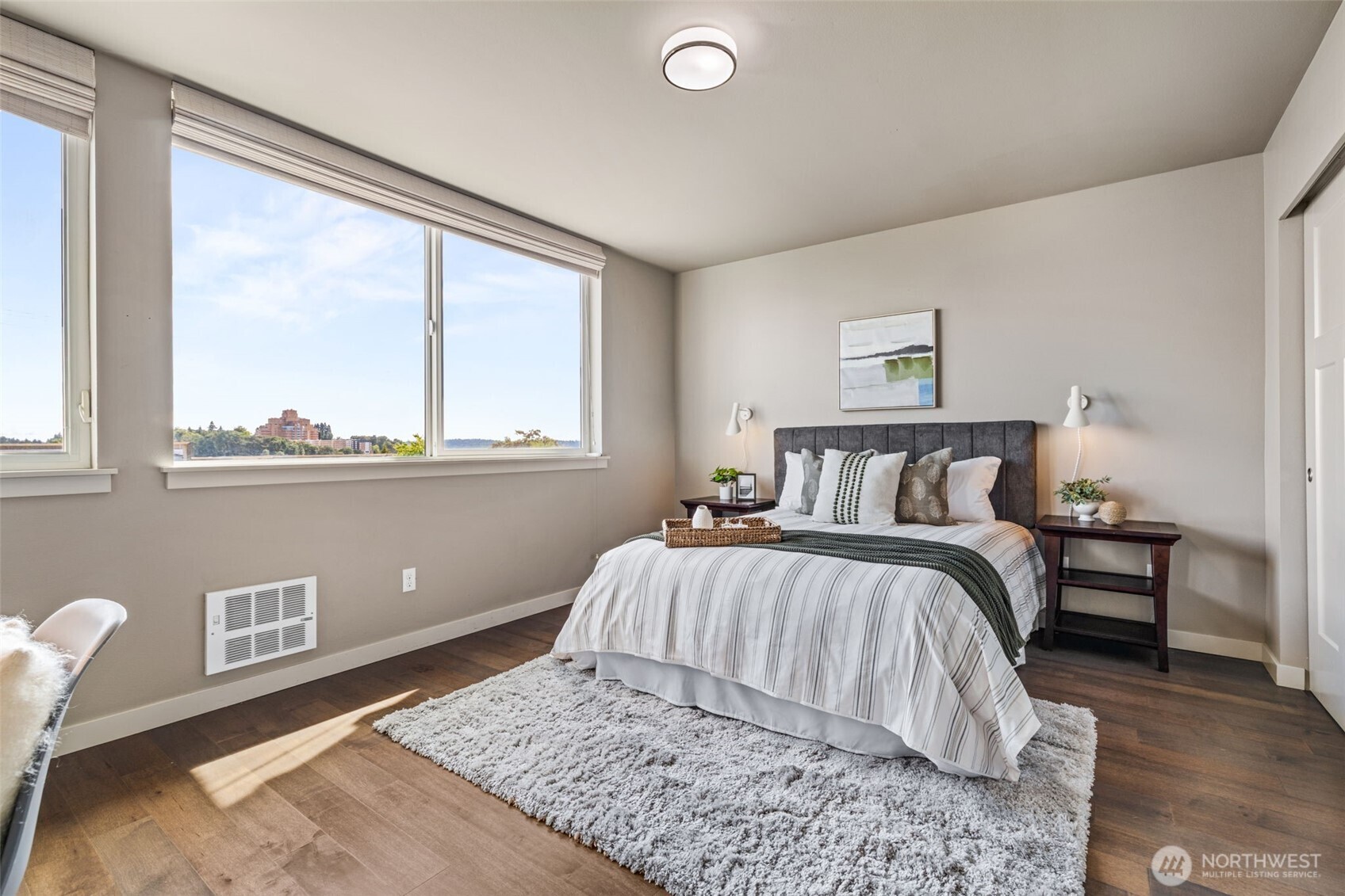 1616 E Yesler Way