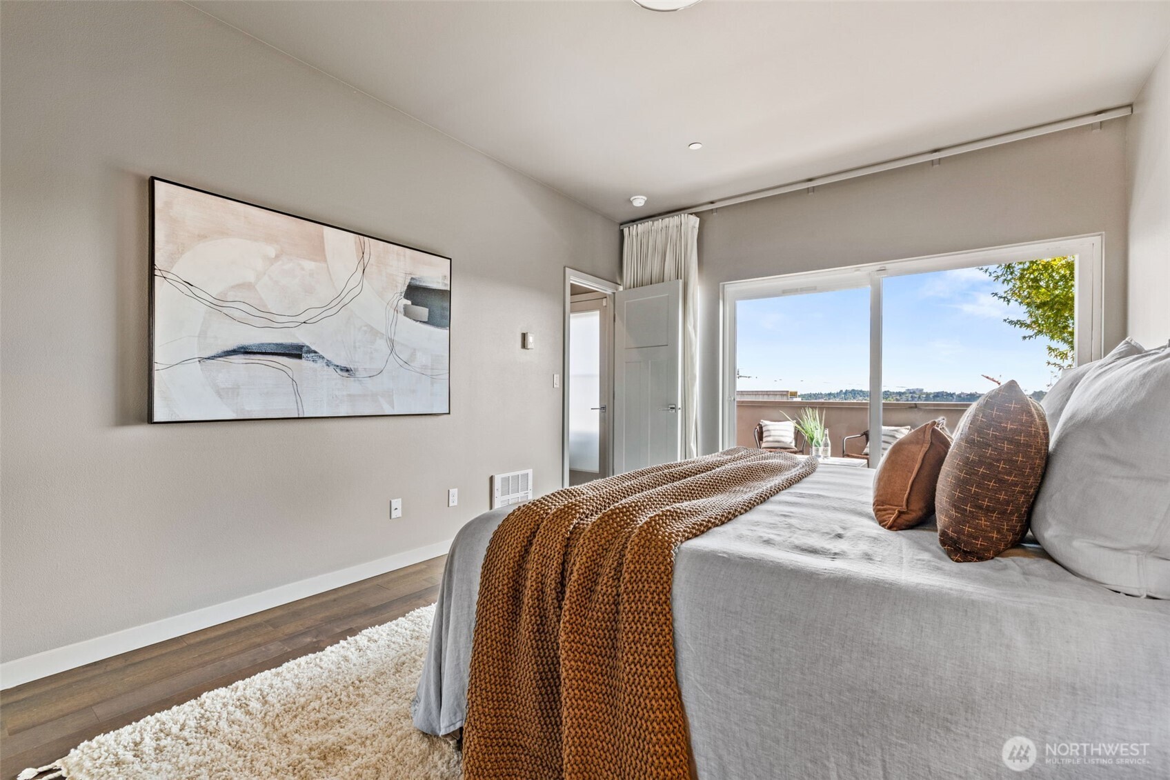 1616 E Yesler Way