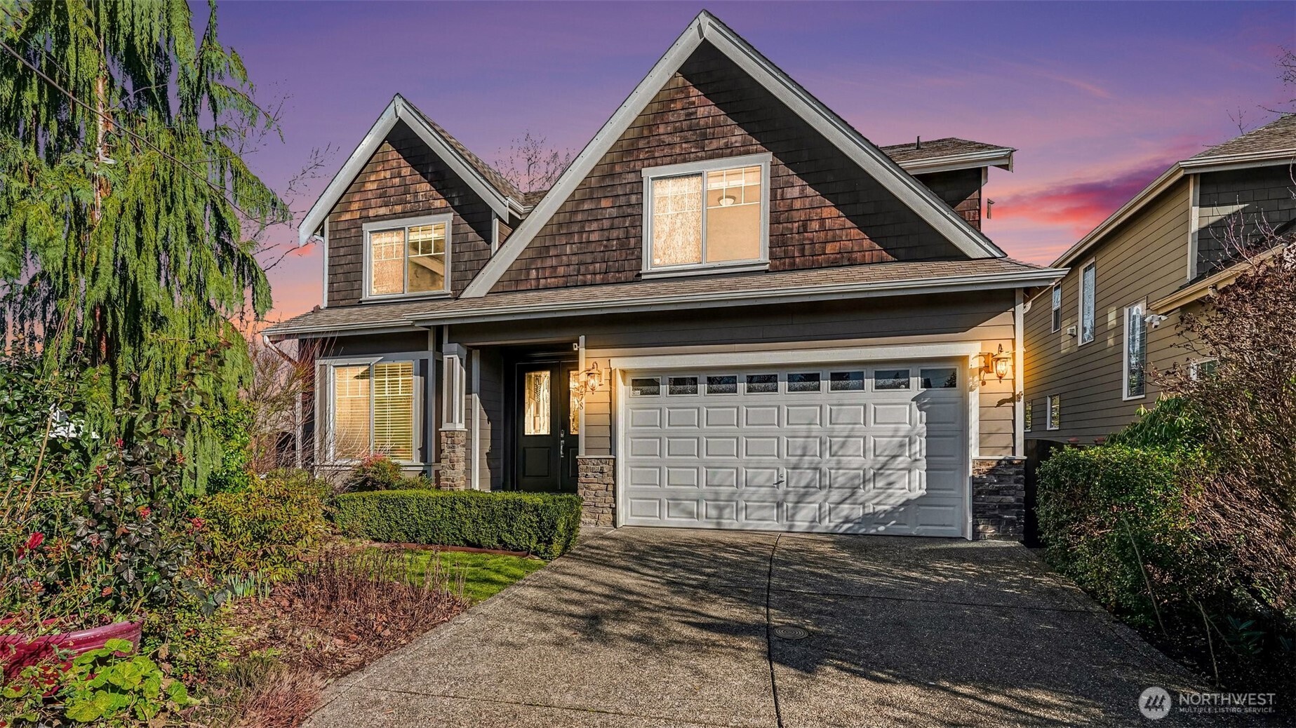 278 Vashon Place NE