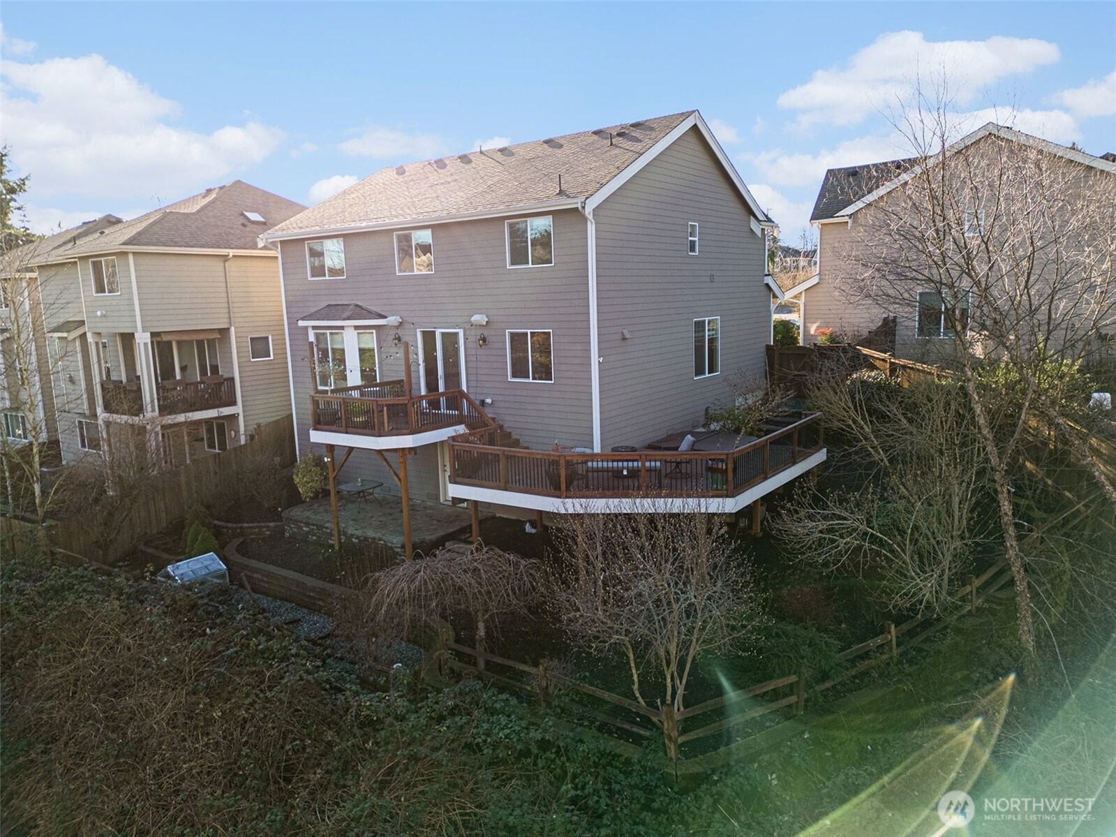 278 Vashon Place NE