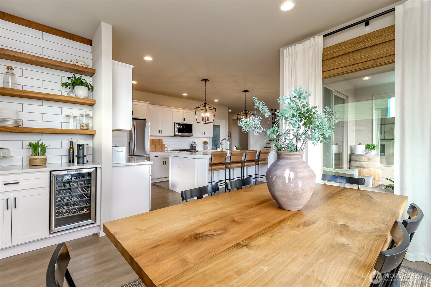 3160 84th Court E