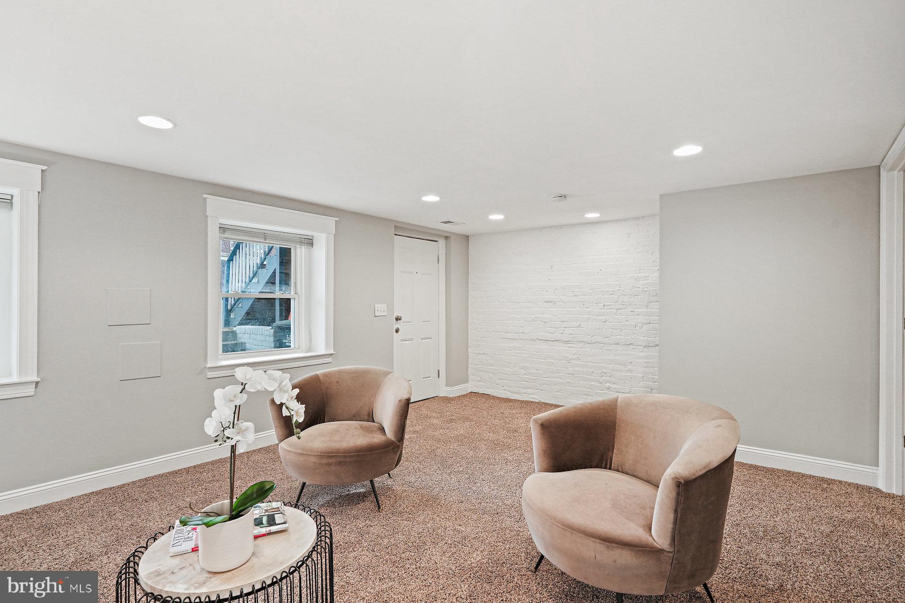 159 ADAMS STREET NW