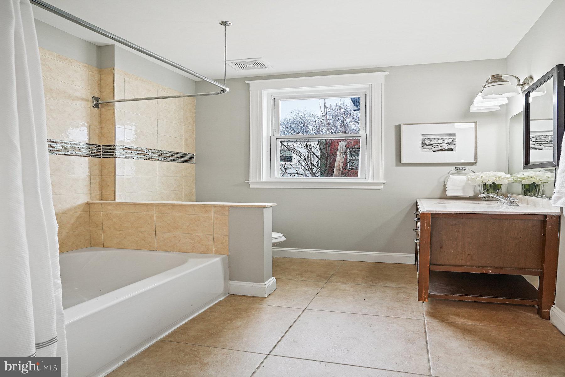 159 ADAMS STREET NW
