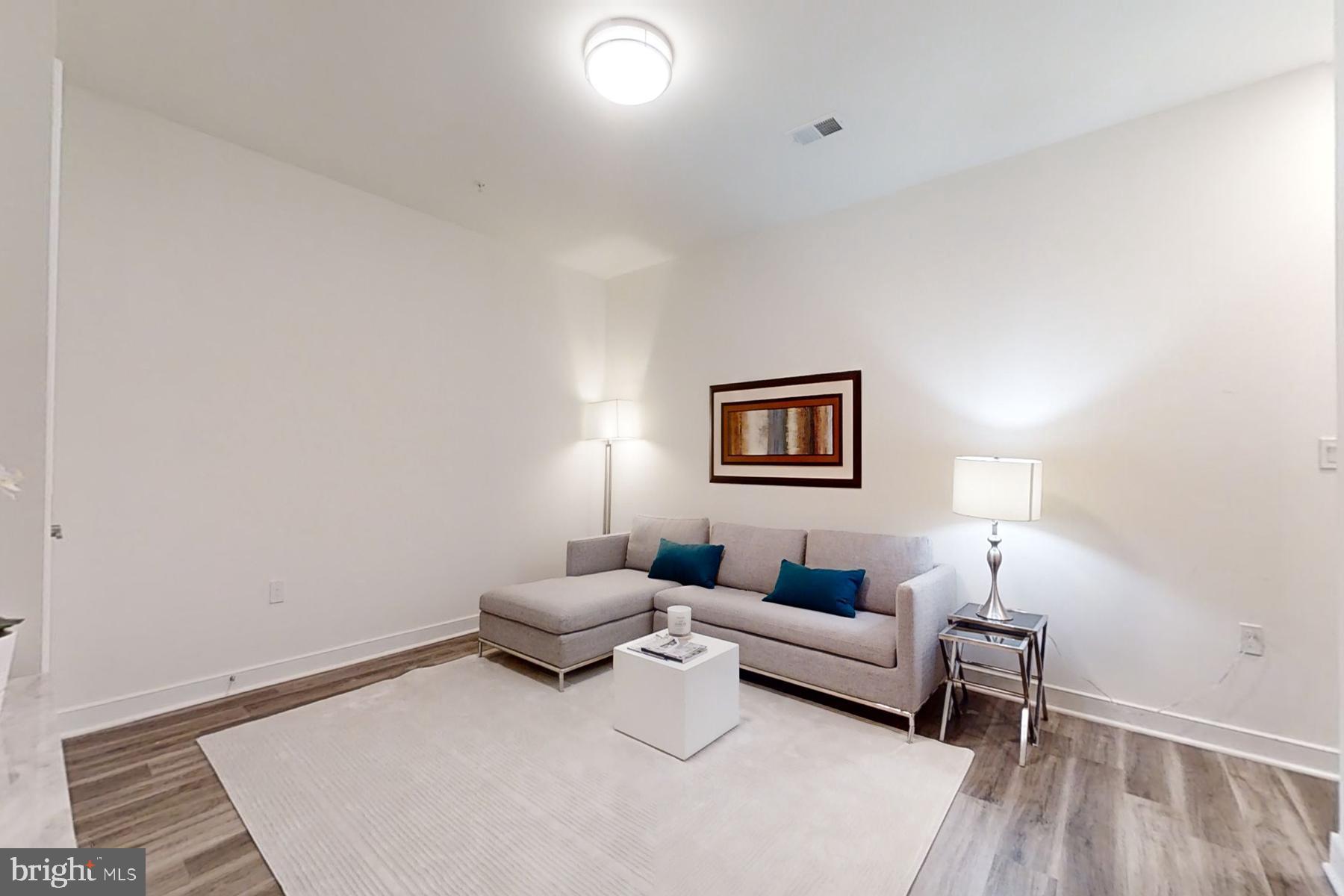 93 49th SE