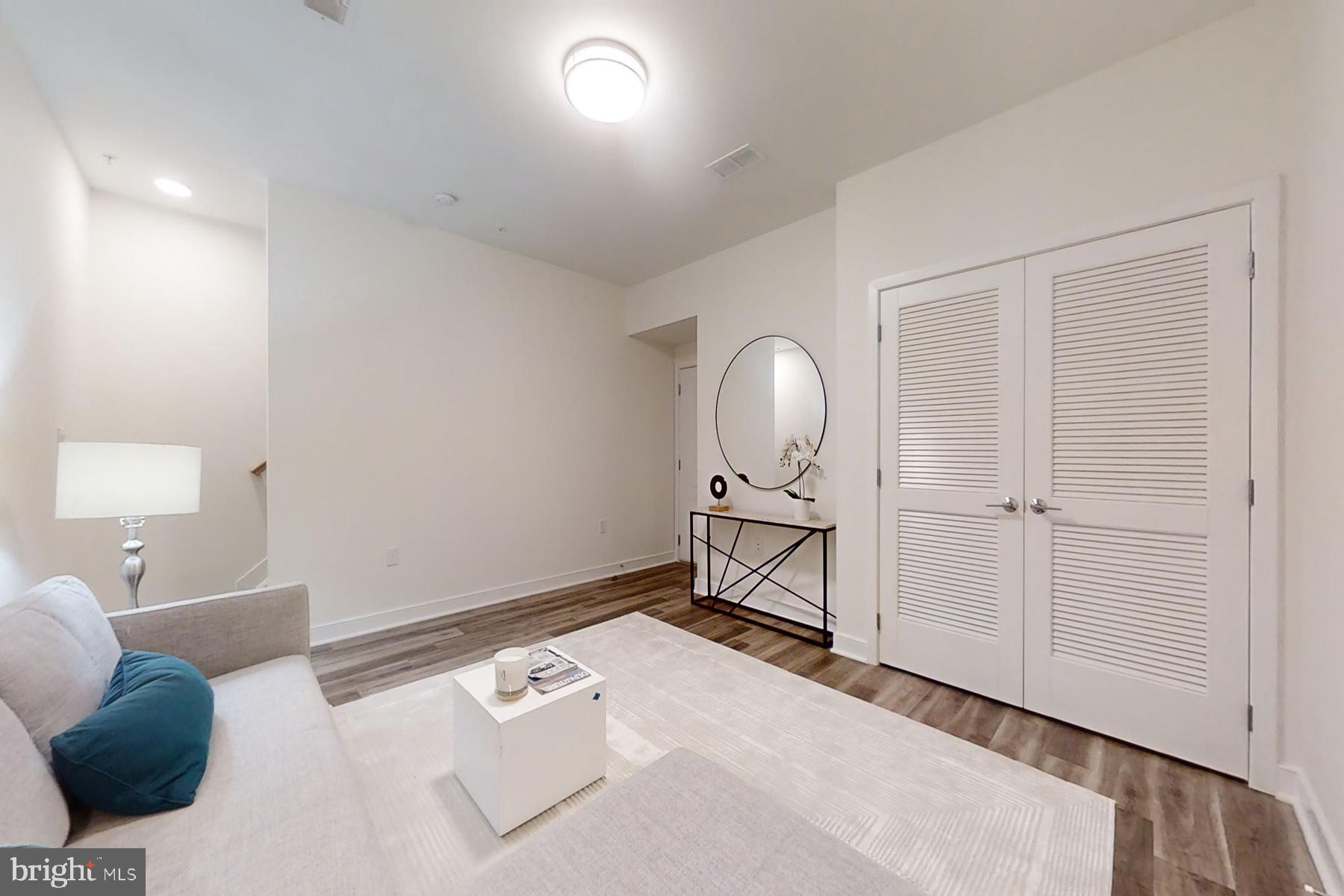 95 49th SE