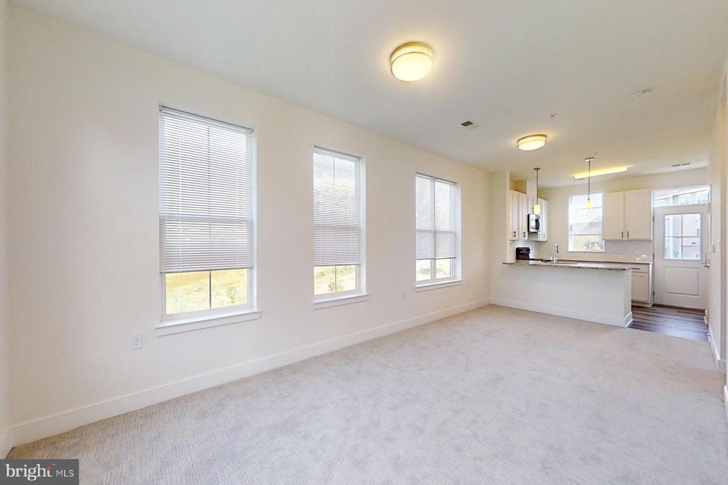 4900 East Capitol NE