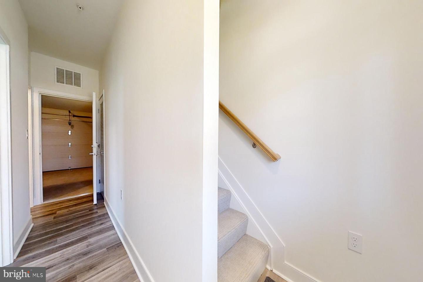 4908 East Capitol NE