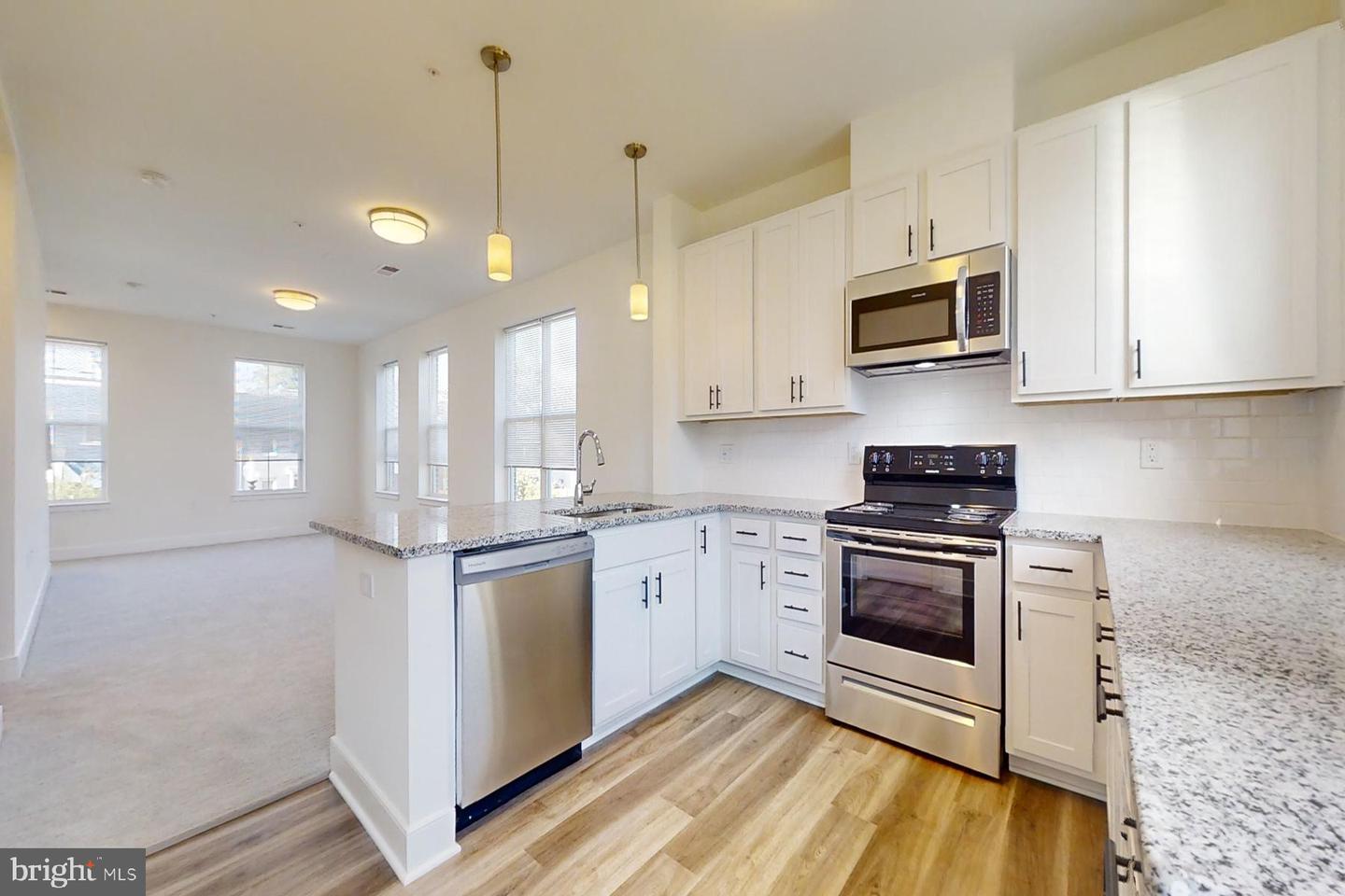 4908 East Capitol NE