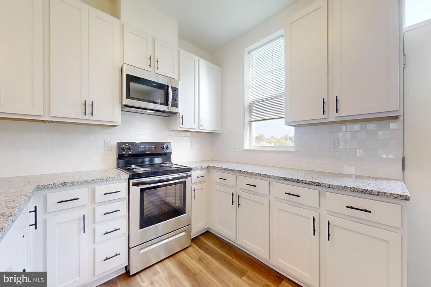 4908 East Capitol NE