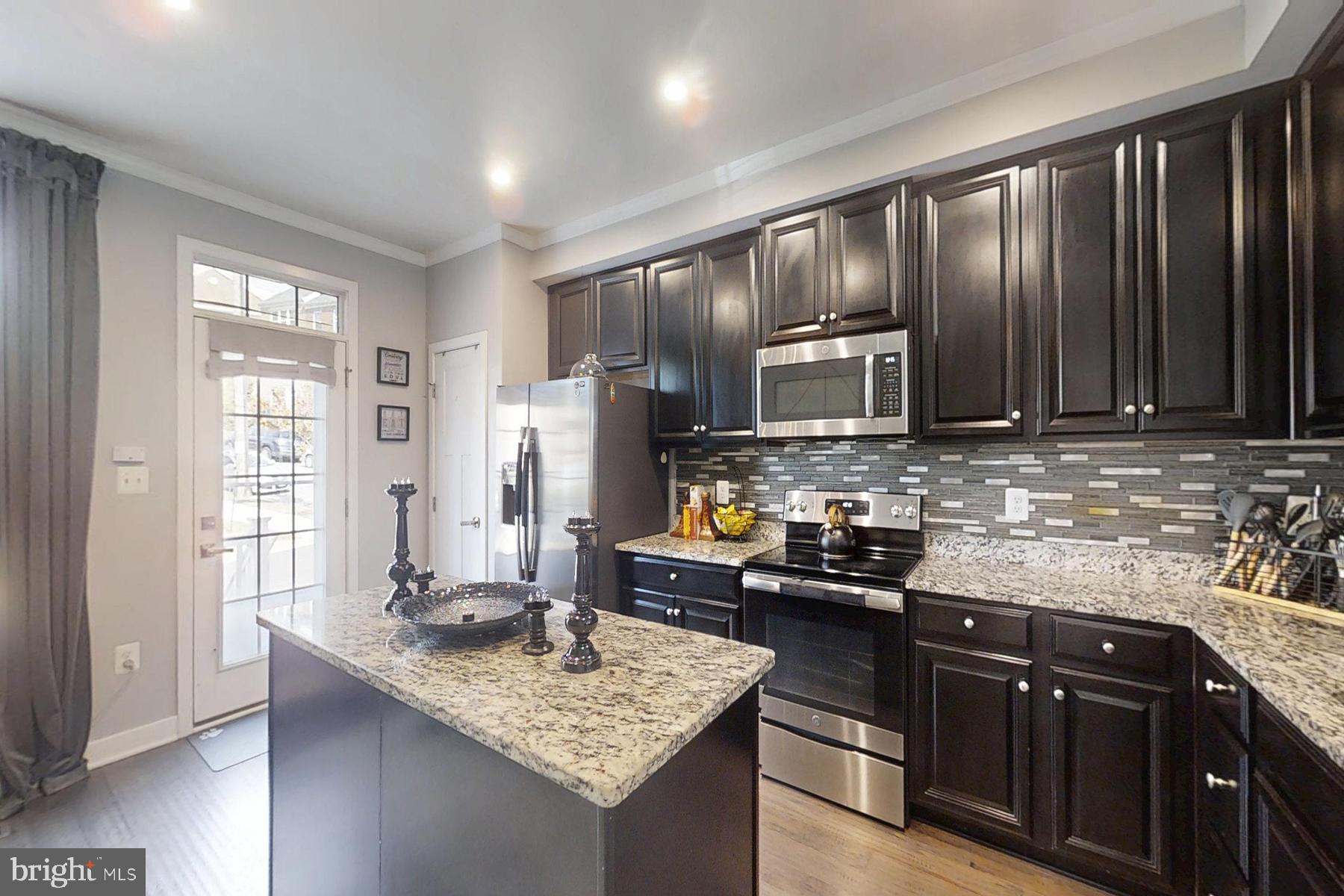 950 MISSISSIPPI AVENUE SE