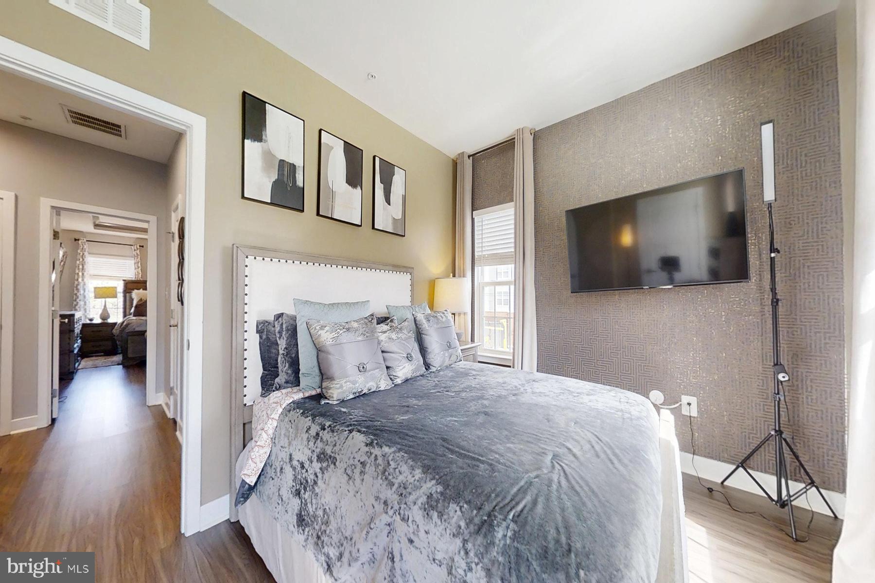 950 MISSISSIPPI AVENUE SE