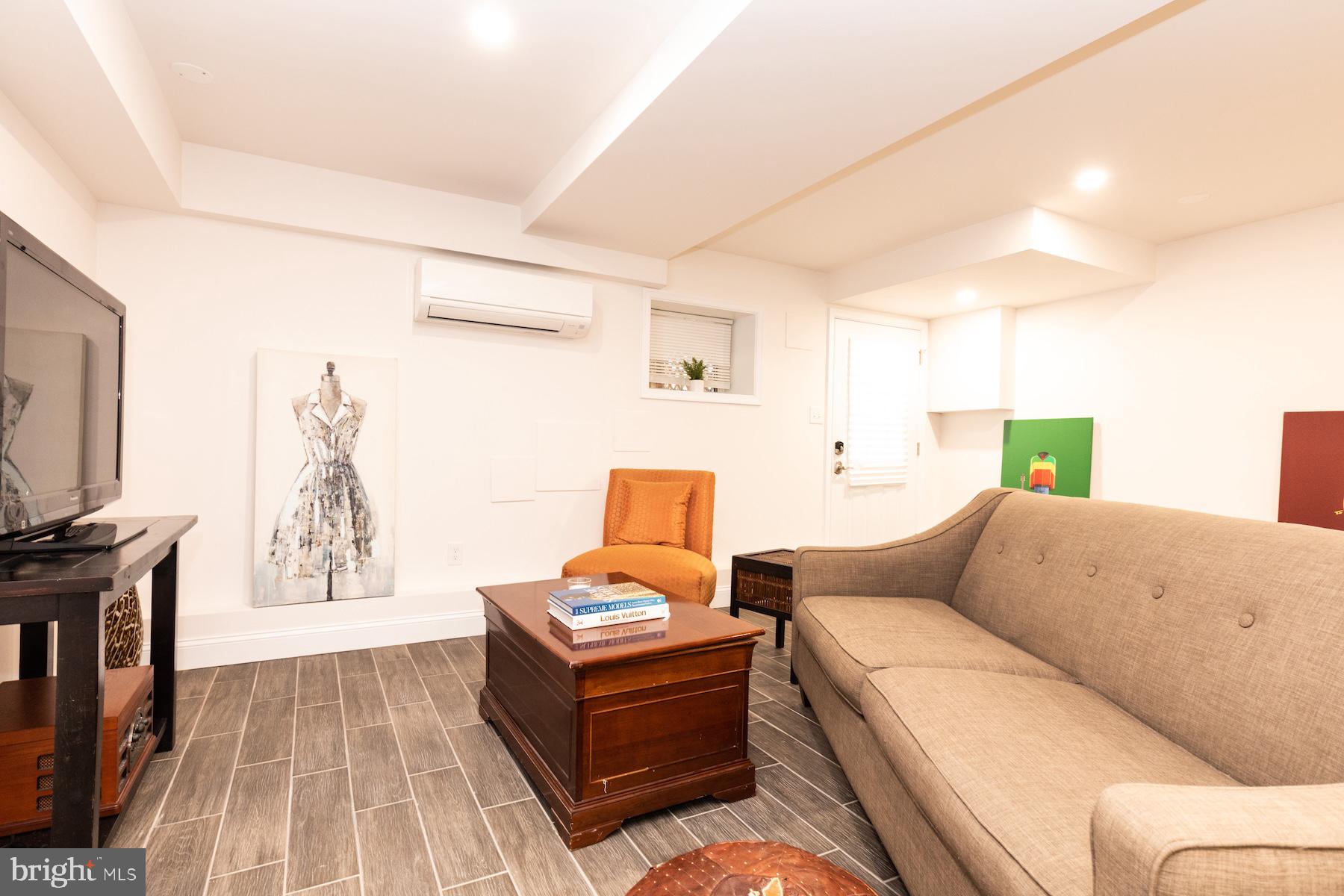 627 PRINCETON PLACE NW