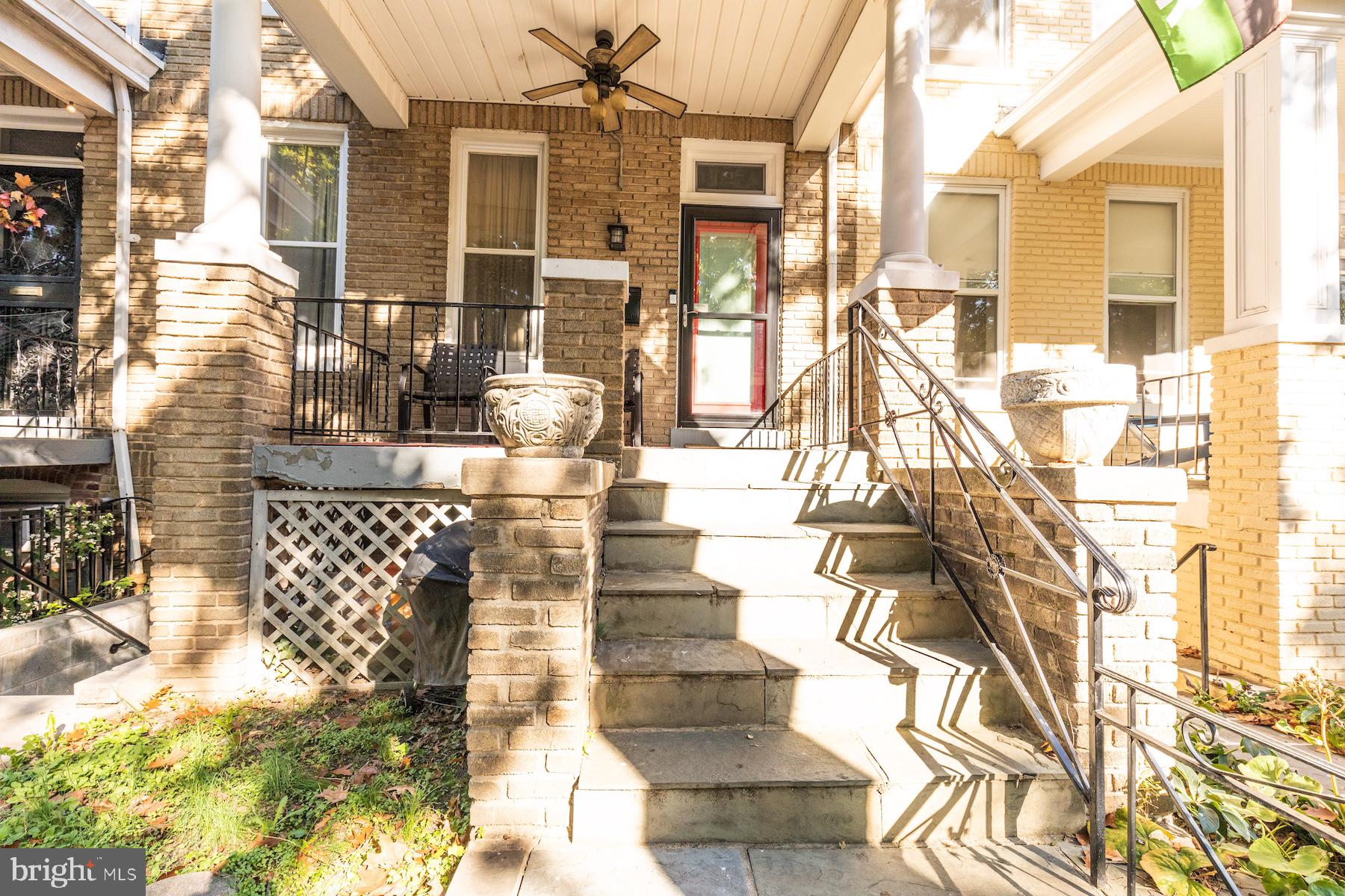 627 PRINCETON PLACE NW