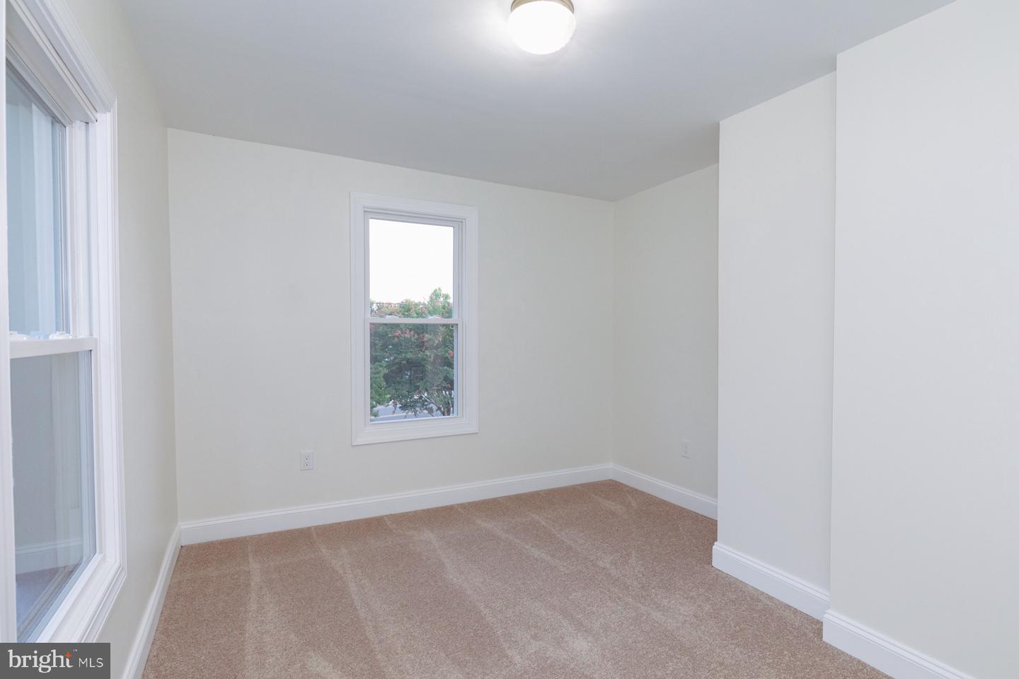 6414 Old Landover Rd