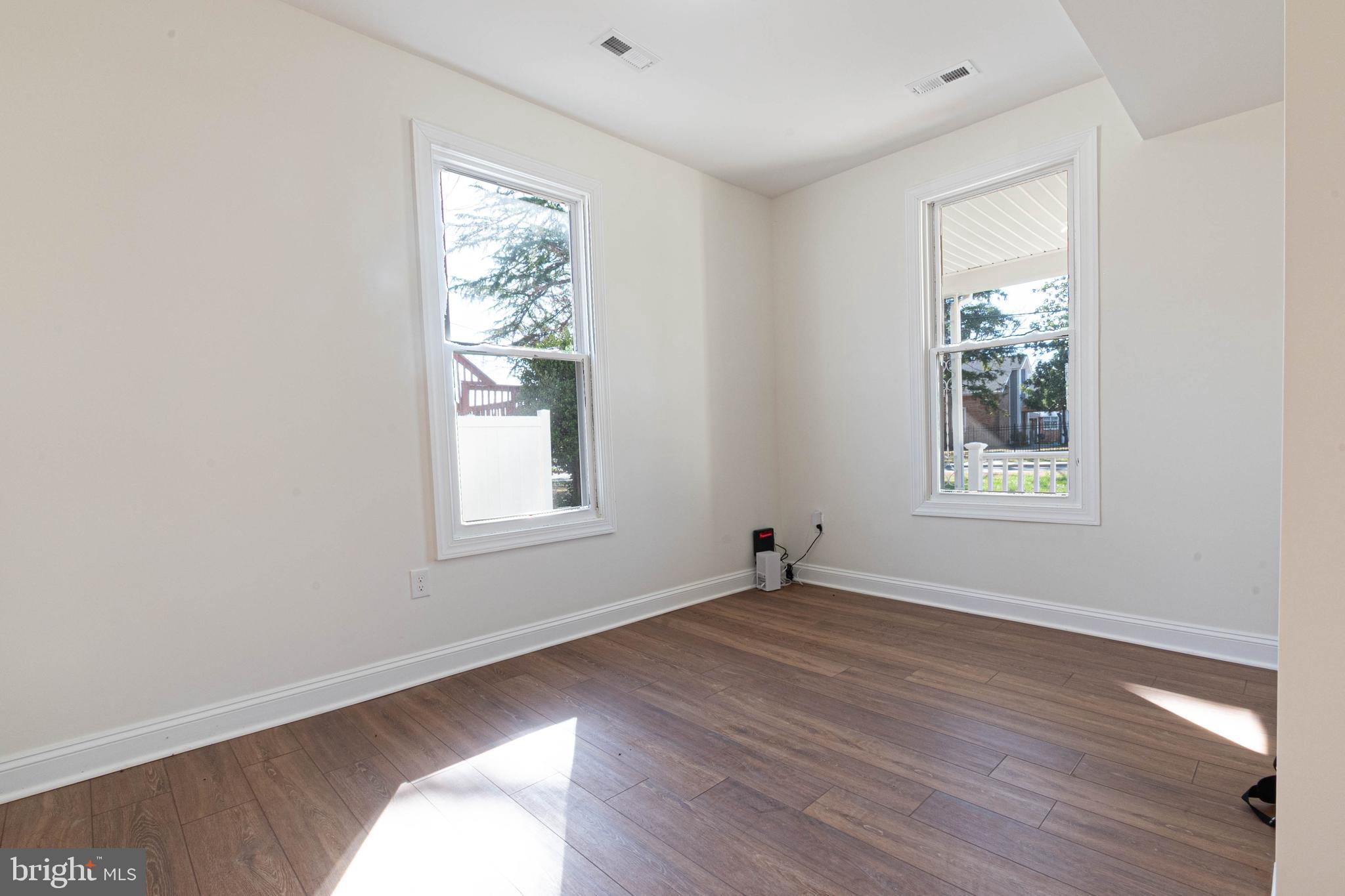 6414 Old Landover Rd
