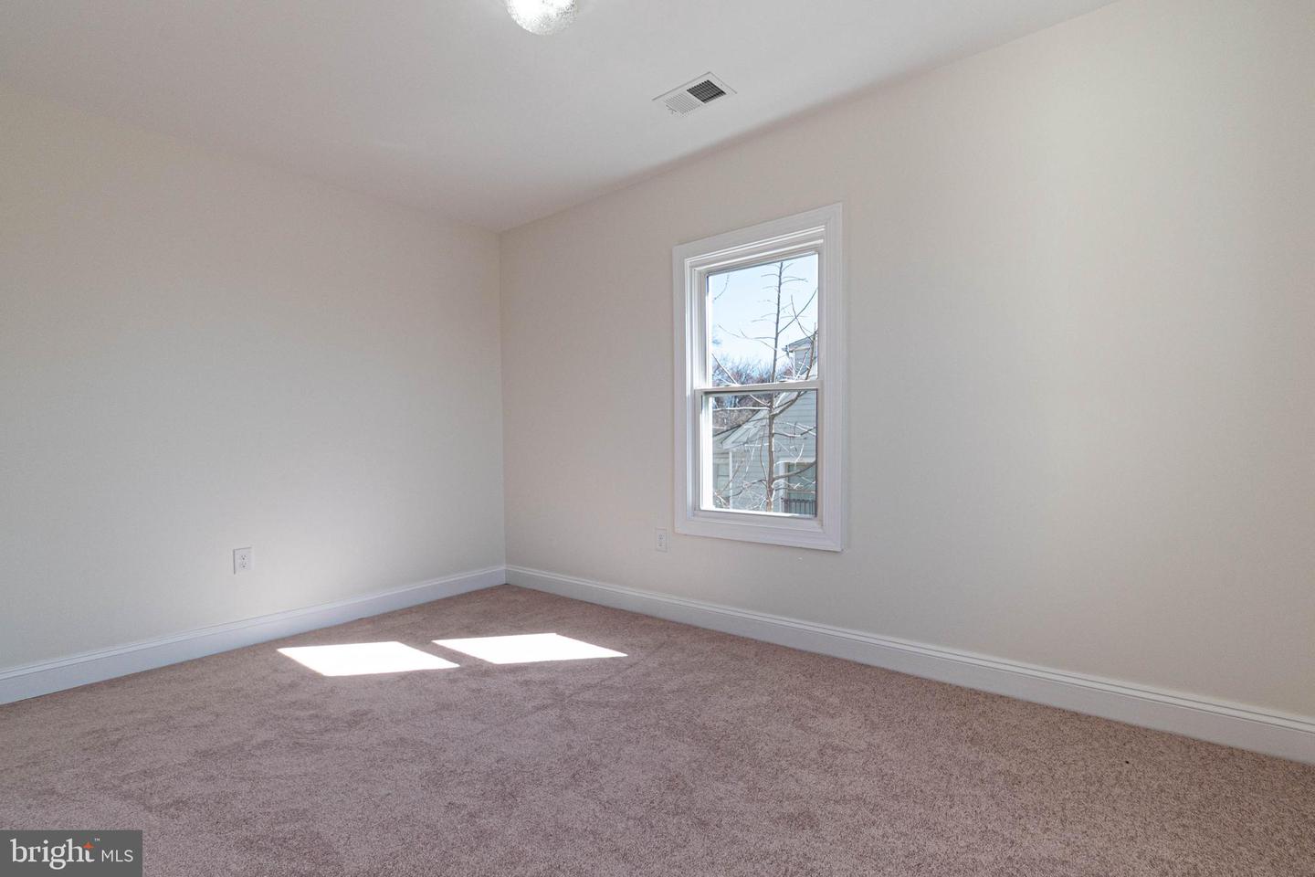 6414 Old Landover Rd