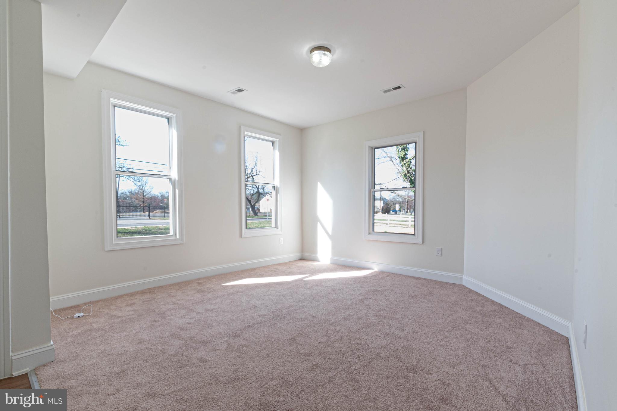 6414 Old Landover Rd