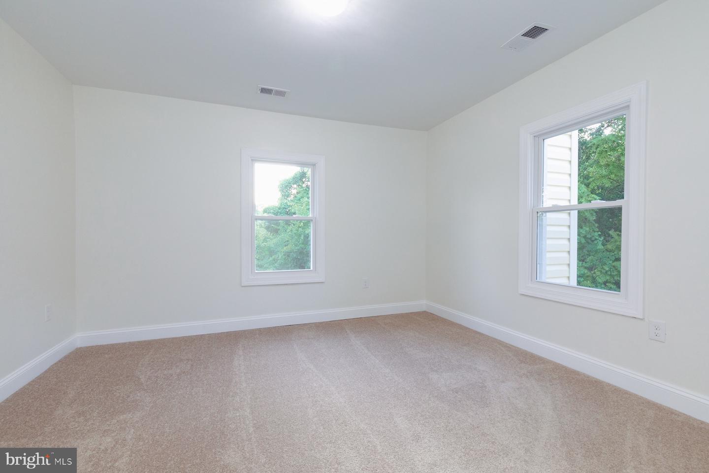 6414 Old Landover Rd