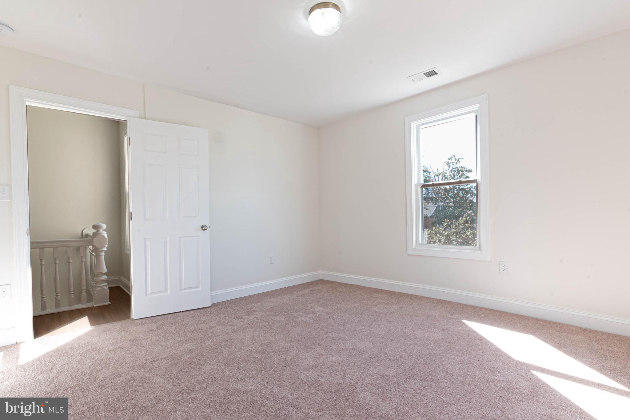 6414 Old Landover Rd