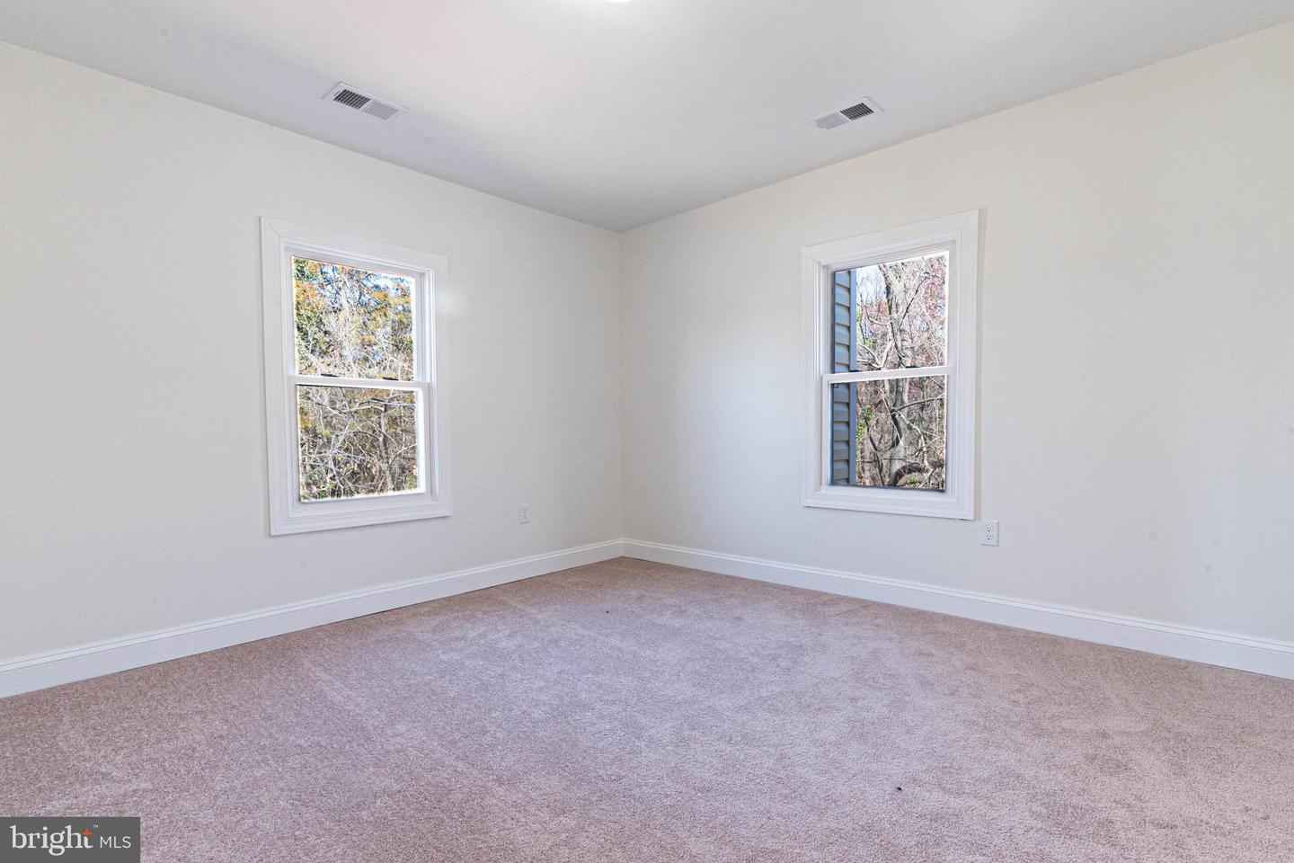 6414 Old Landover Rd