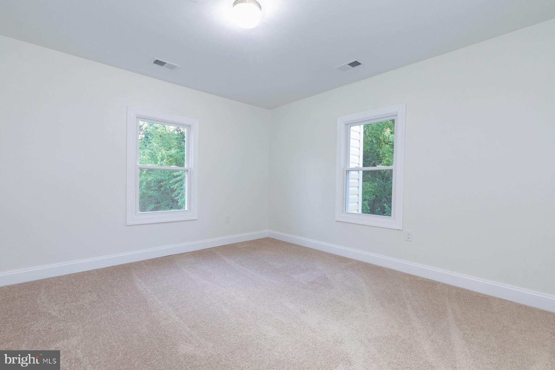6414 Old Landover Rd