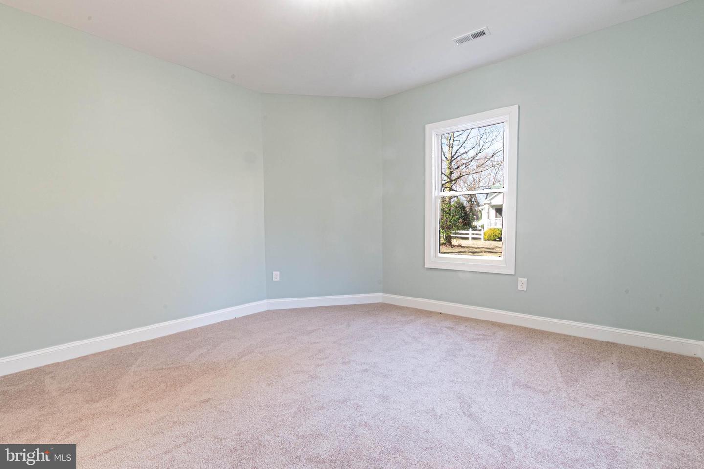 6414 Old Landover Rd