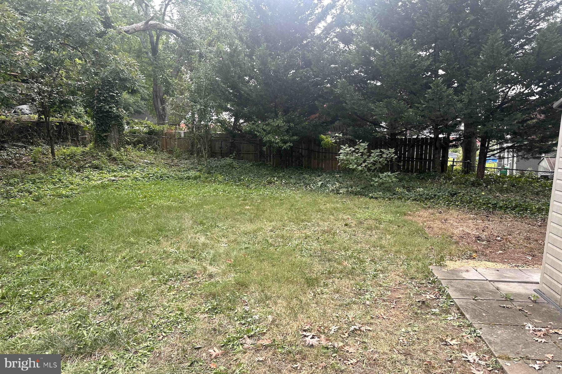 6923 STANDISH DRIVE
