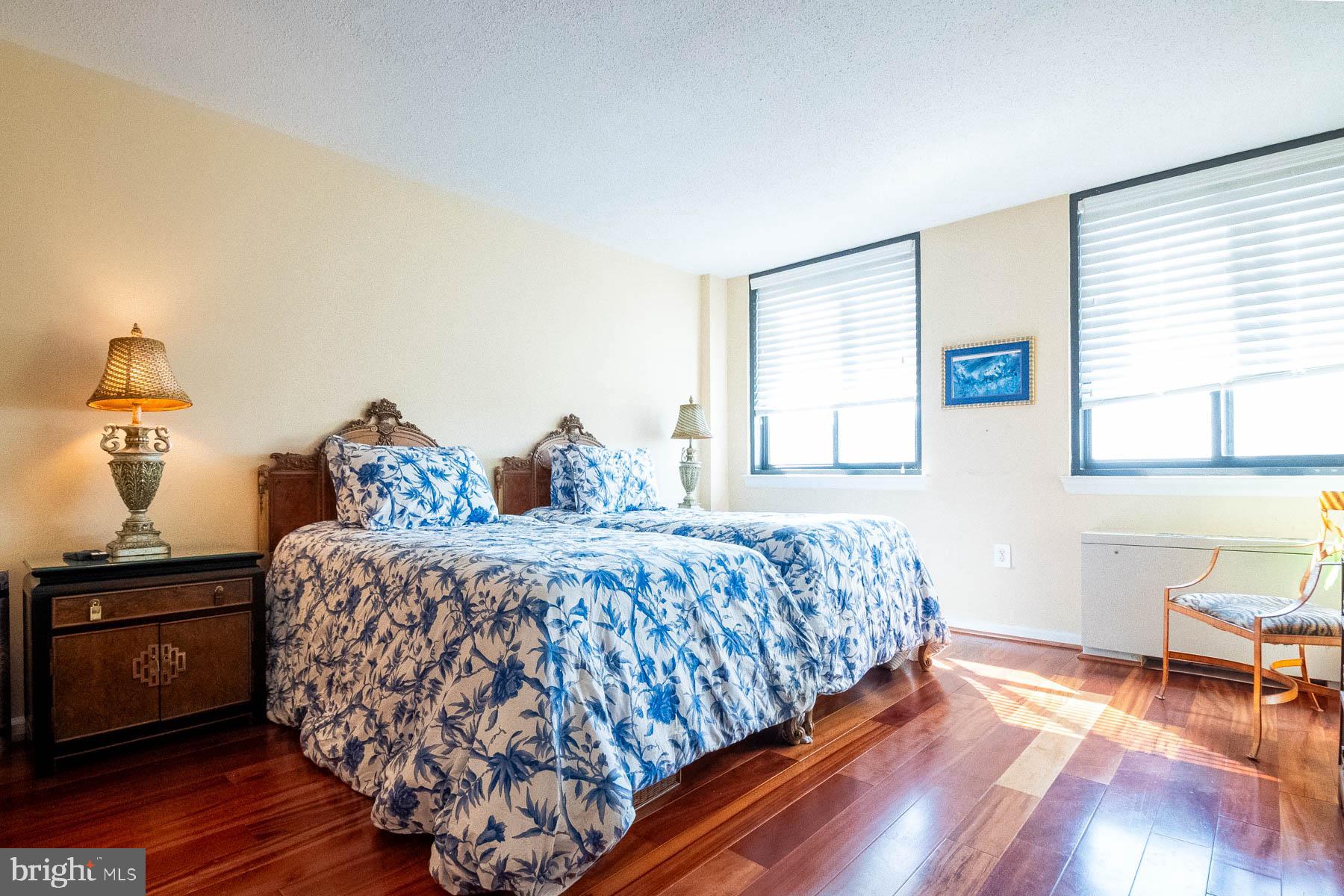 801 N Pitt STREET Unit: 1101