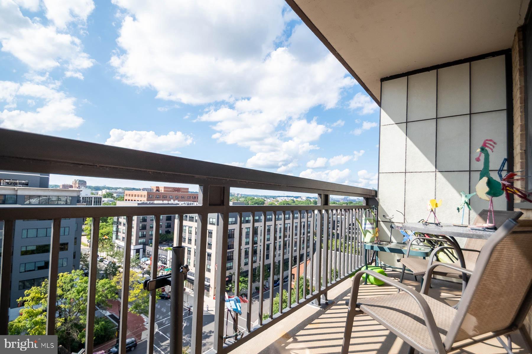 801 N Pitt STREET Unit: 1101