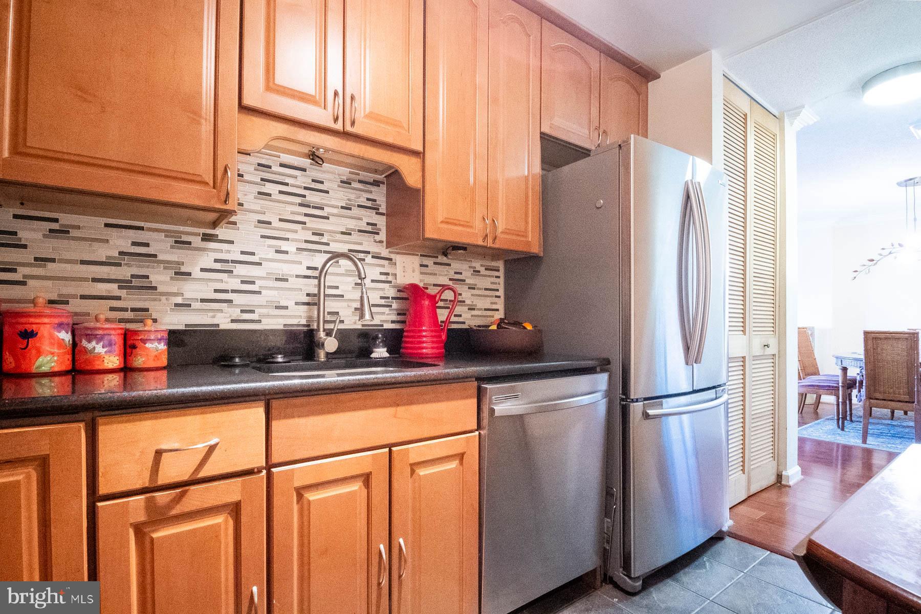 801 N Pitt STREET Unit: 1101