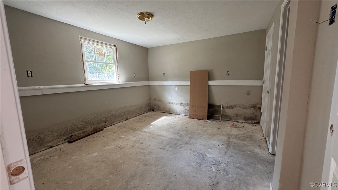 2821 Remington Rd.