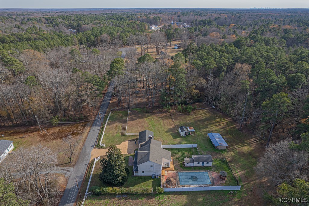 3245 Greenwood Ct
