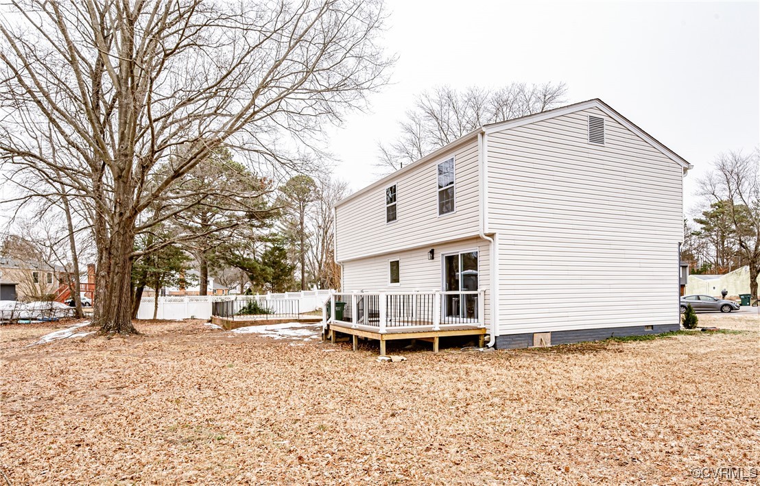 1908 Benham Ct