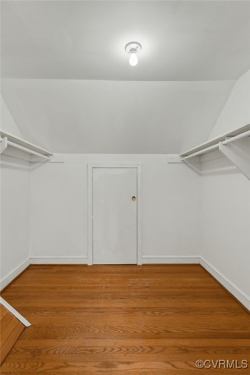 10921 Weybridge Rd