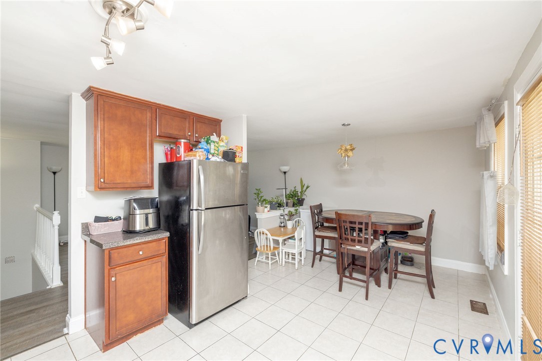 6312 Philbrook Rd