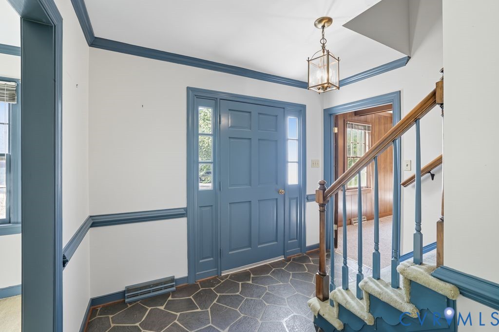 12805 Gloria Ct