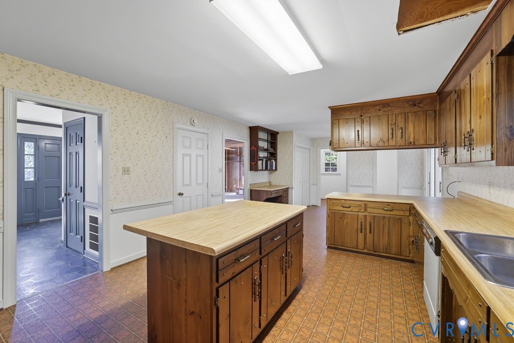 12805 Gloria Ct