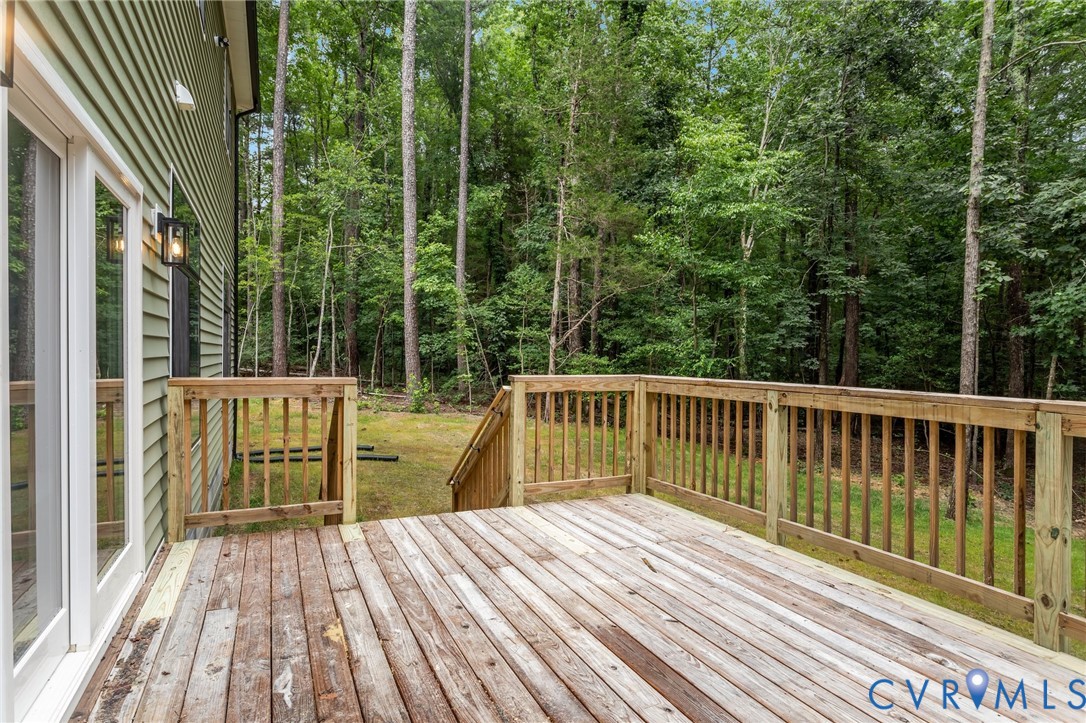 1218 Old Hundred Rd