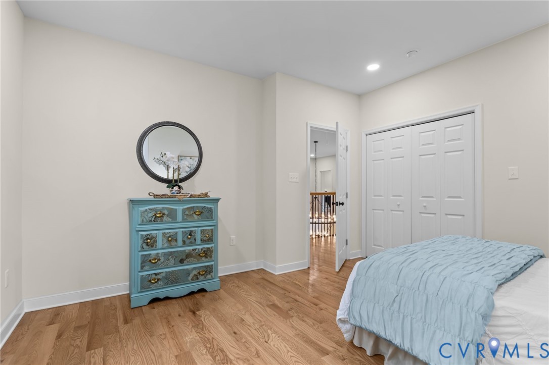 1218 Old Hundred Rd