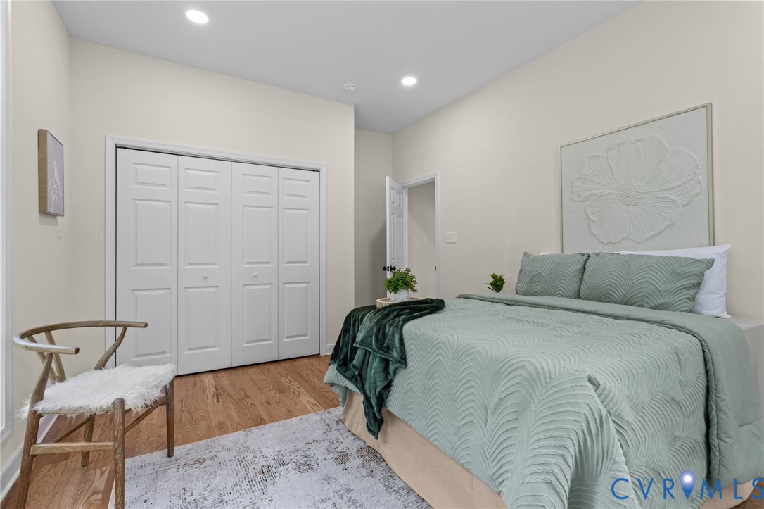 1218 Old Hundred Rd
