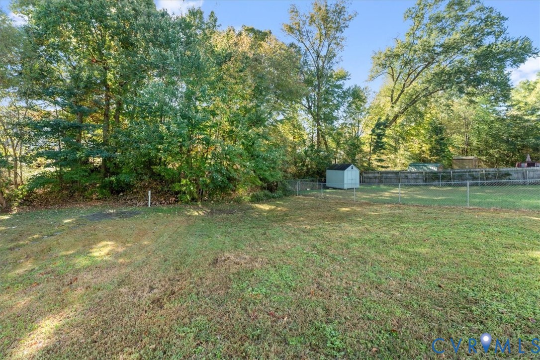 1902 Dellrose Dr