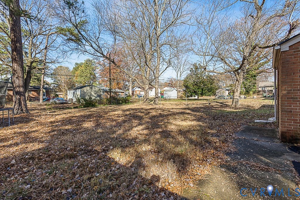 932 Whitehead Rd