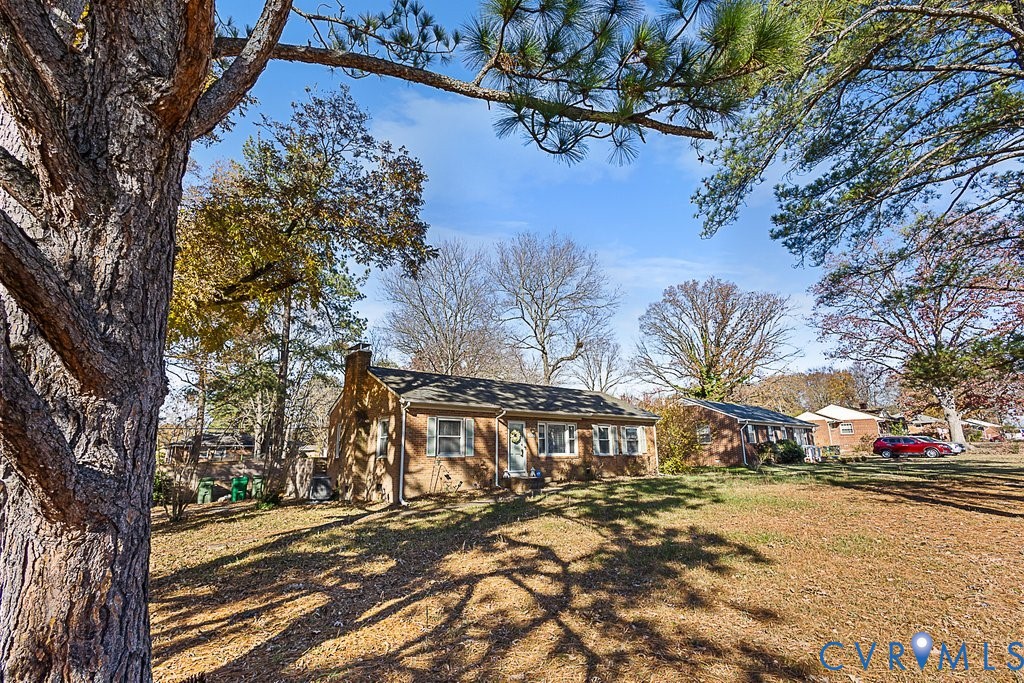 932 Whitehead Rd
