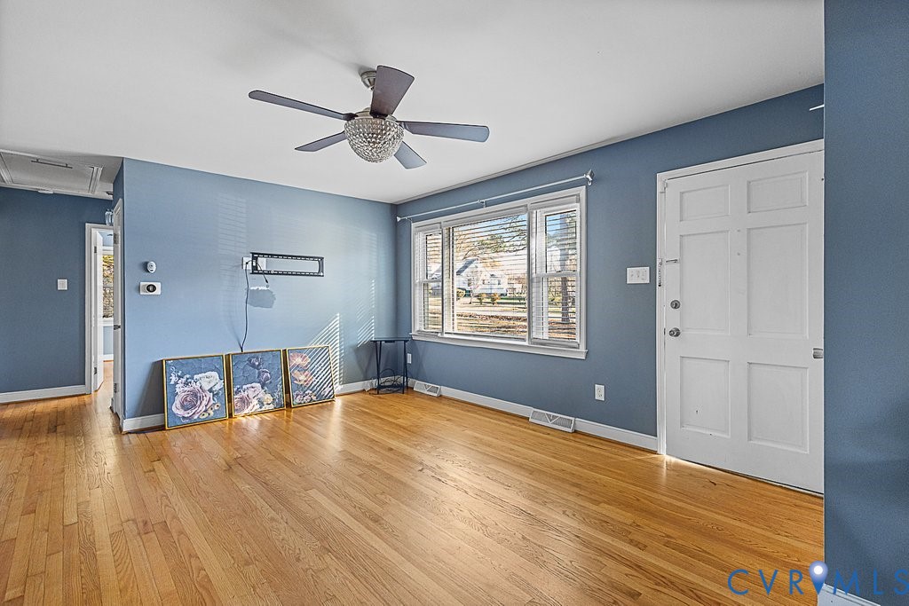 932 Whitehead Rd