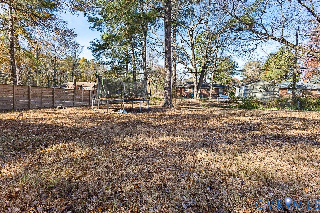 932 Whitehead Rd