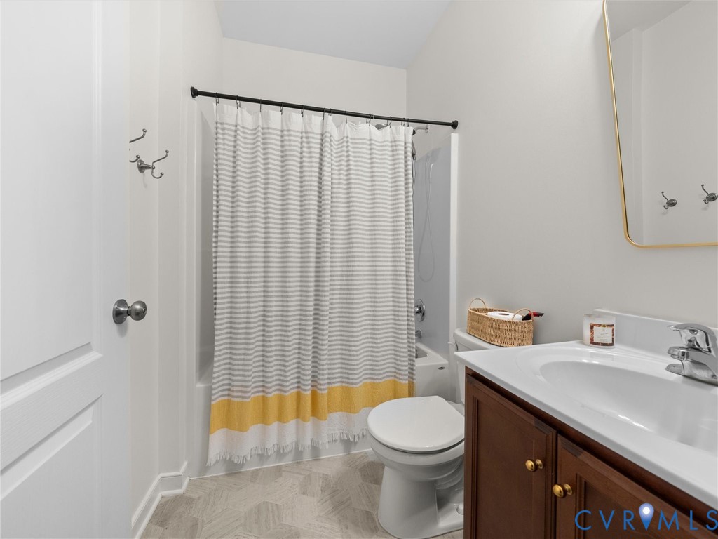 6413 Richwood Trl