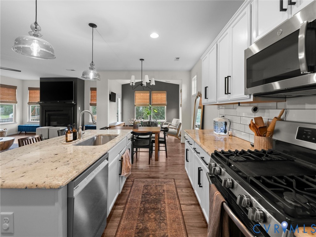 6413 Richwood Trl
