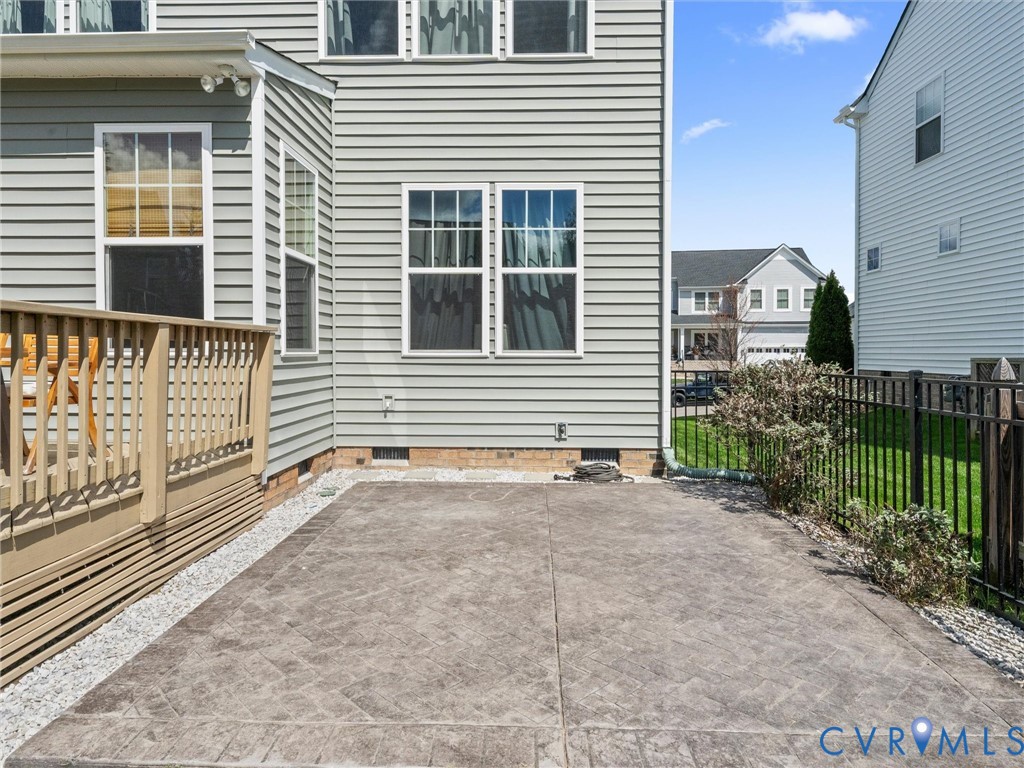 6413 Richwood Trl