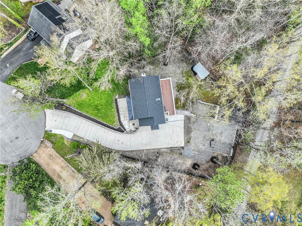 2002 Castle Glen Ct